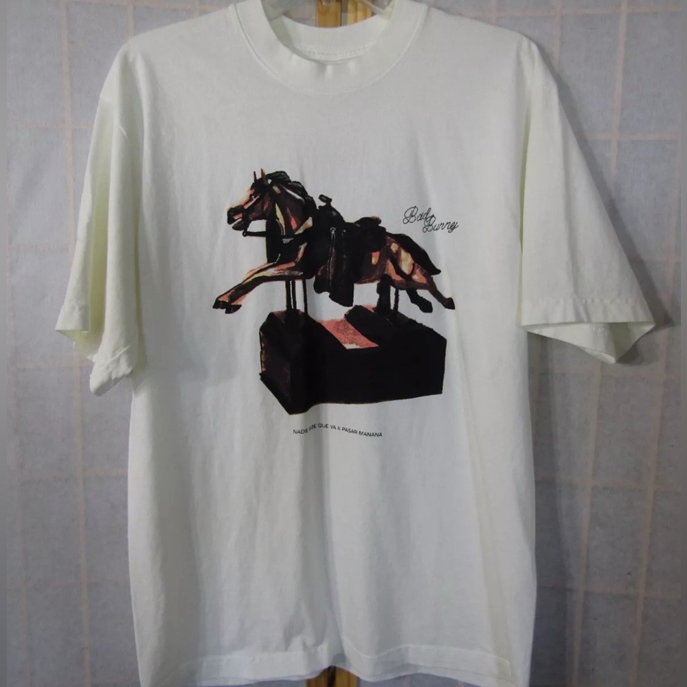 Bad Bunny Un Preview Horse Nadie Sabe Shirt